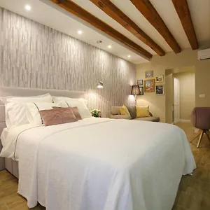4* krevet i doručak Skoblar