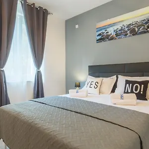 4* Gostinjska kuća Sea & Sun With Private Parking
