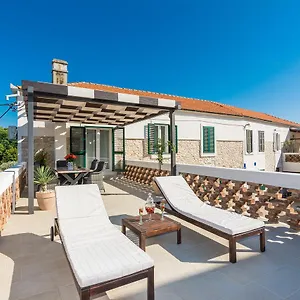  Apartman Fontana